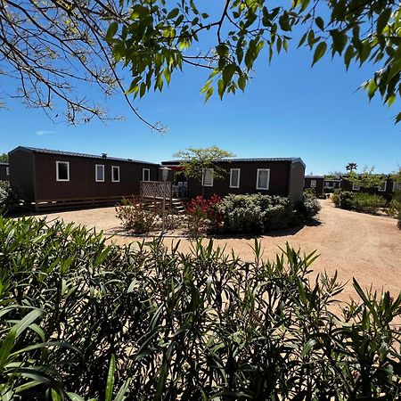 Camping Resort Els Pins Malgrat de Mar Bagian luar foto