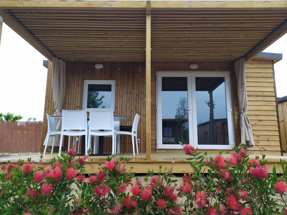 Camping Resort Els Pins Malgrat de Mar Bagian luar foto