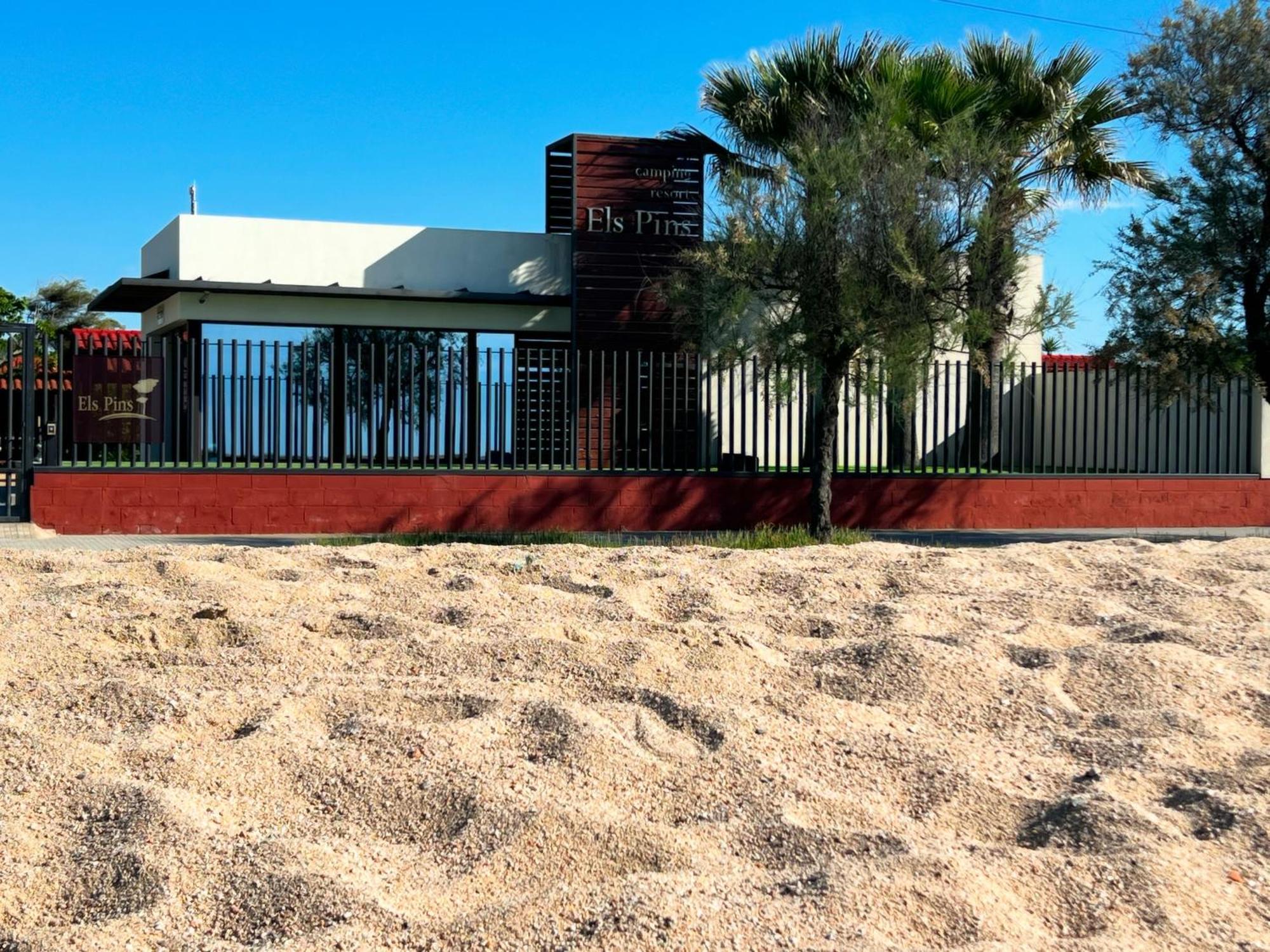 Camping Resort Els Pins Malgrat de Mar Bagian luar foto